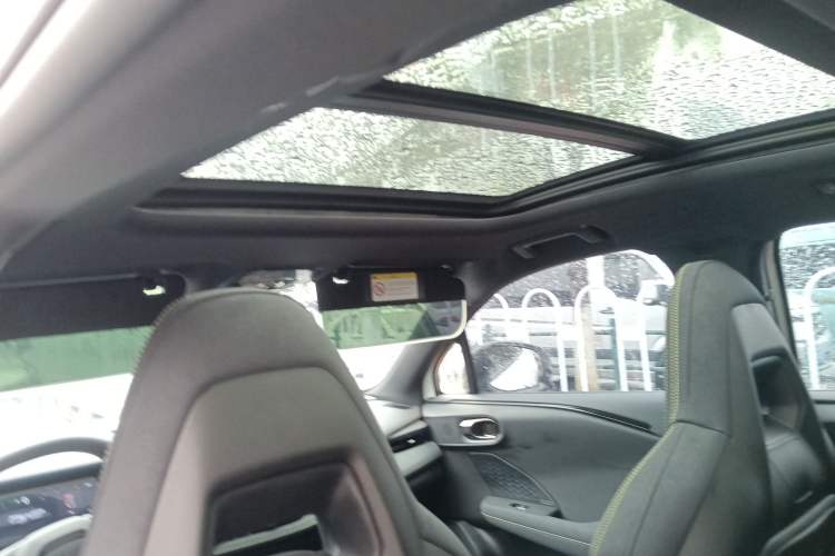 Used Lynk & Co 06 2025 Renew 1.5T Halo Headliner