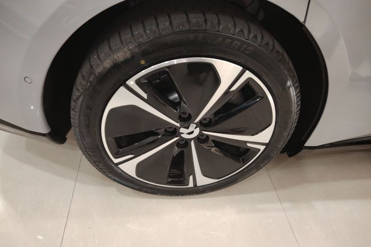 Used Nio ET5T 2025 75 kWh Touring Exterior 8