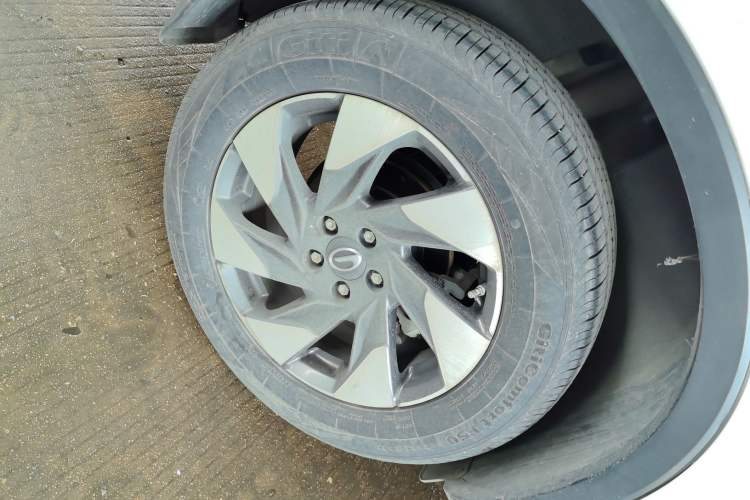 Used GAC Trumpchi GS4 2022 270T Automatic Smart Drive Navigation Edition Right Rear Wheel Hub