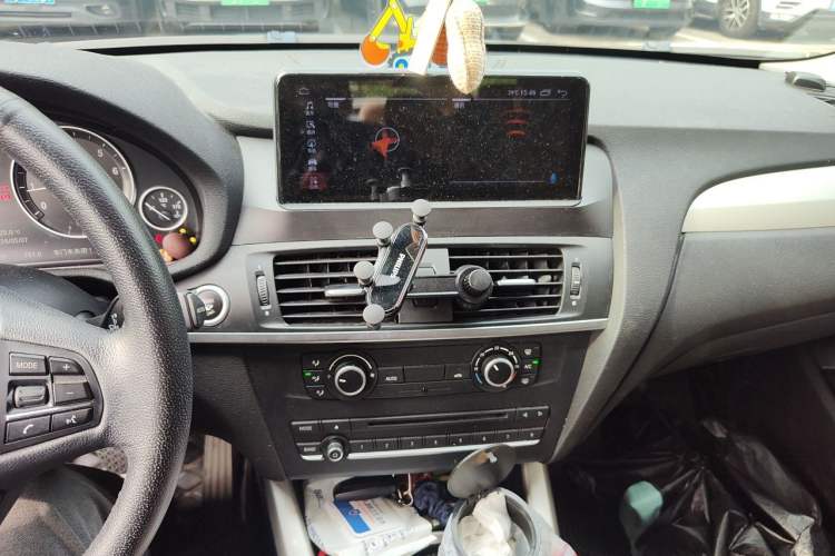 Used BMW X3 2016 sDrive20i
