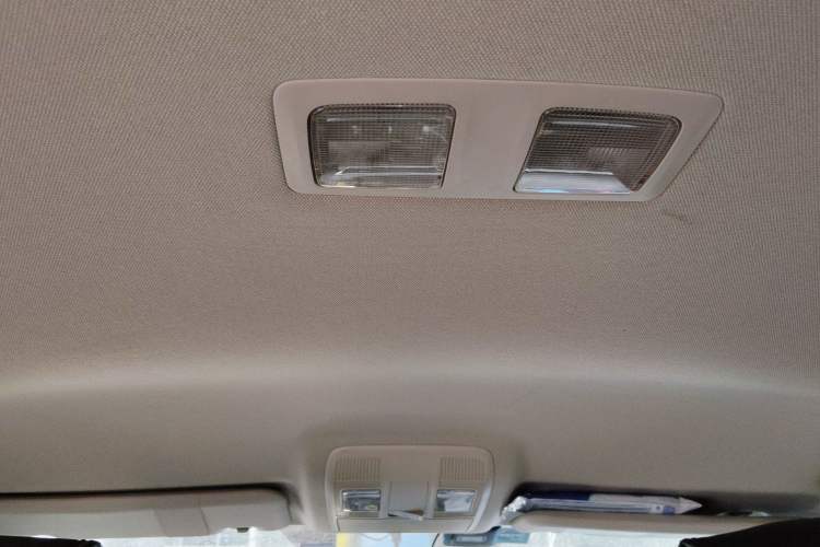 Used Mazda 3 Axela 2016 Sedan 1.5L Automatic Comfort Model