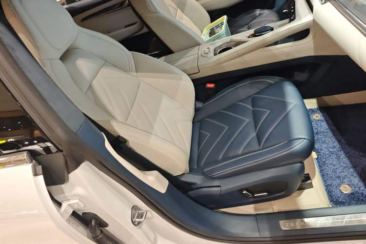 Used Zeekr 001 2023 WE Edition 86 kWh
