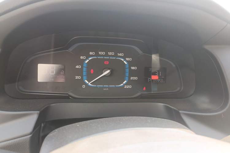 Used Roewe 360 2017 1.5L Automatic Luxury Edition
