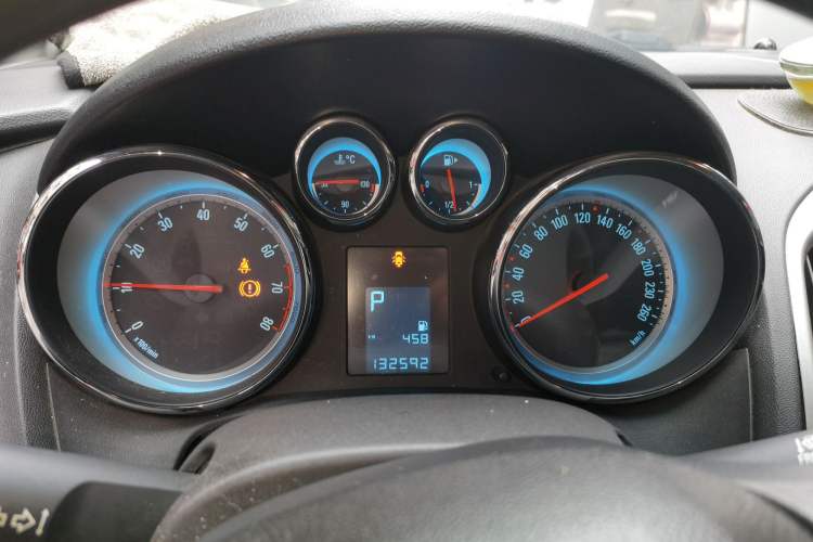 Used Buick GT 2013 XT 1.6L Automatic Fashion Edition