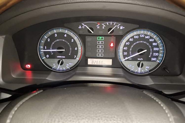 Used Toyota Land Cruiser 2015 4.6L V8 Middle East Limited Edition Instrument Cluster