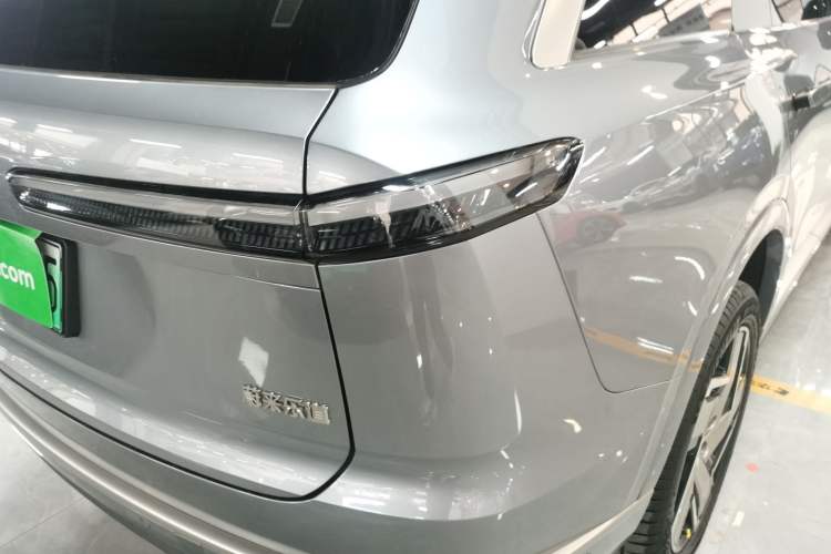 Used ONVO Luxeed L90 2025 Model—Ultra Six-Seater Version