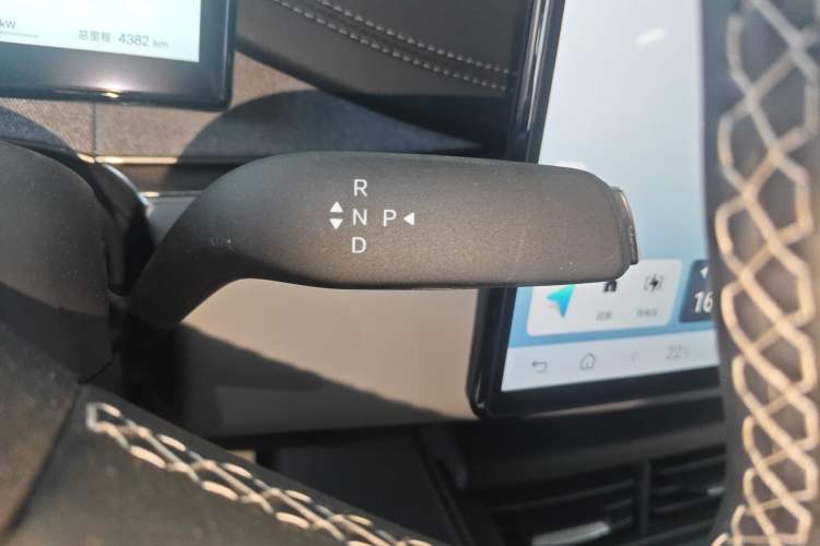 Used BYD Seal 06 DM-i Touring 2025 DM-i Touring High-End Model Gear Lever