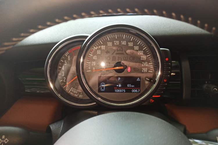 Used MINI MINI 2016 1.5T COOPER SEVEN