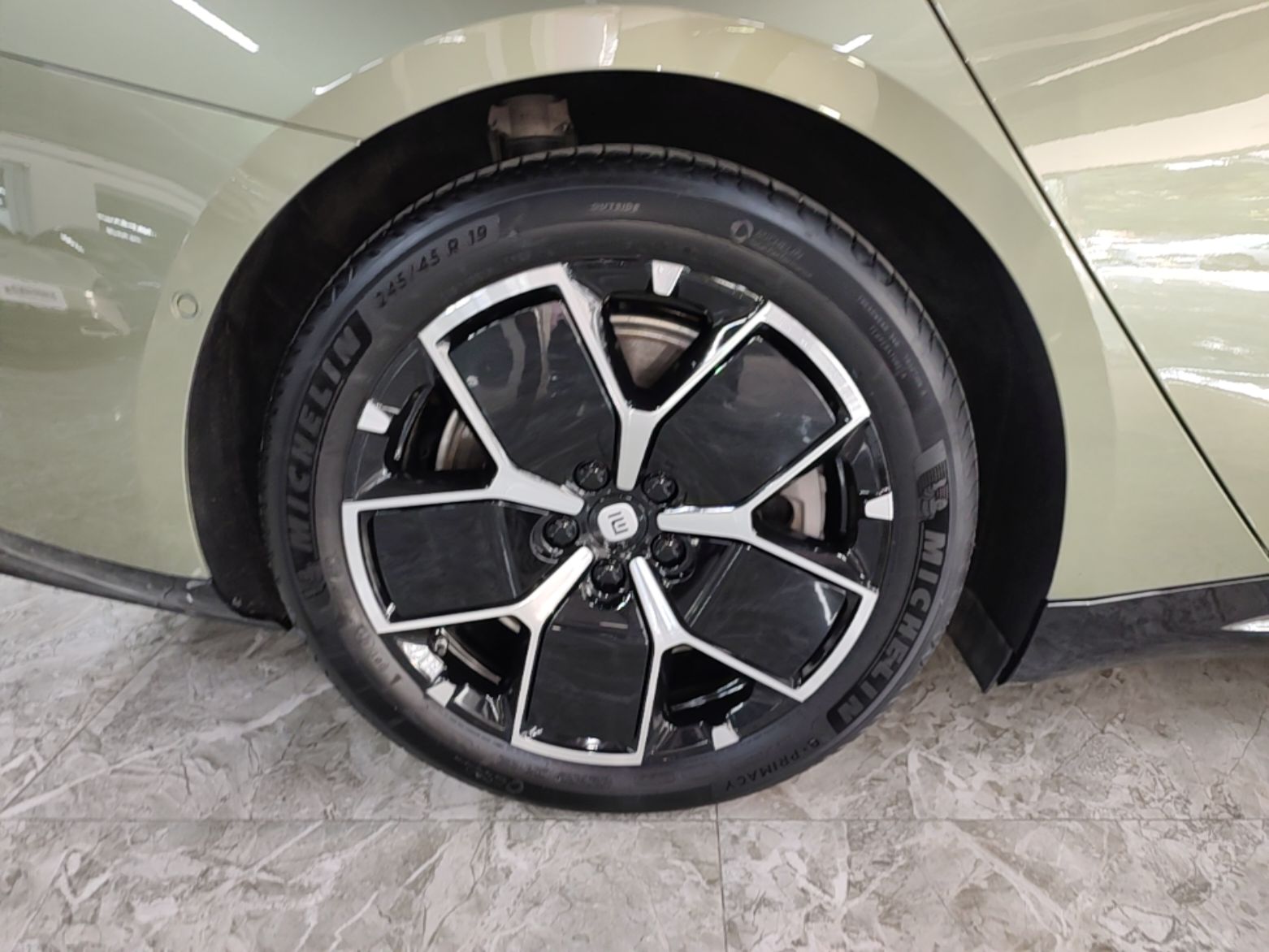 Xiaomi Auto SU7 2024 Rear-Drive Long-Range Intelligent Driving Version — снимка 11