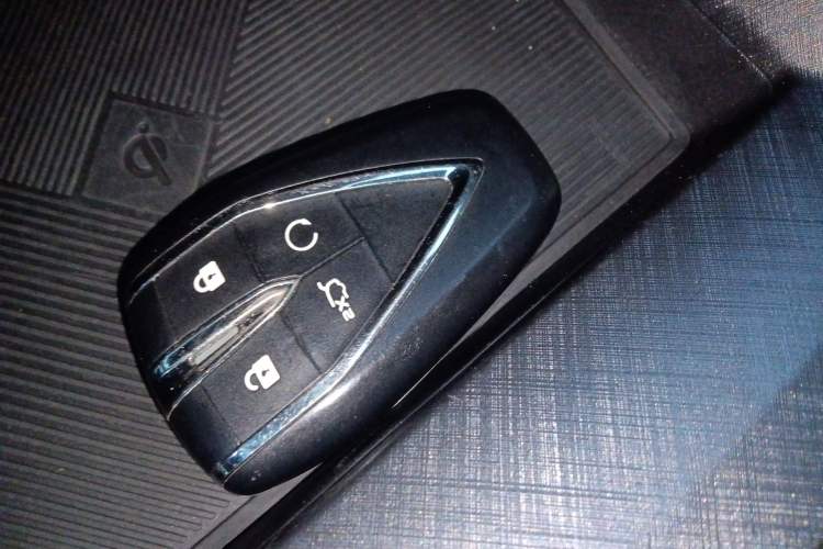Used CHANGAN UNI-V 2022 1.5T Sport Edition Vehicle Key