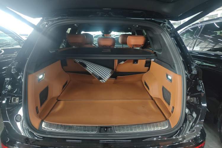 Used Hima AITO M7 2024 1.5T Intelligent Driving Rear-Drive Pro Version 5 Seats
