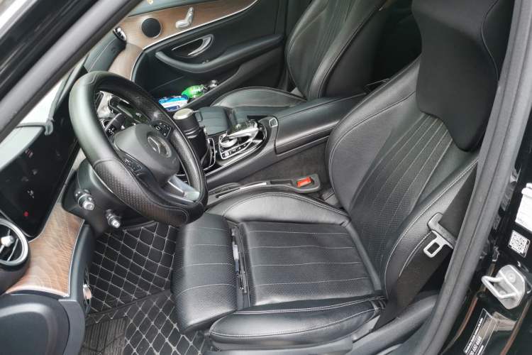 Used Mercedes-Benz E-Class 2016 E 200 L
