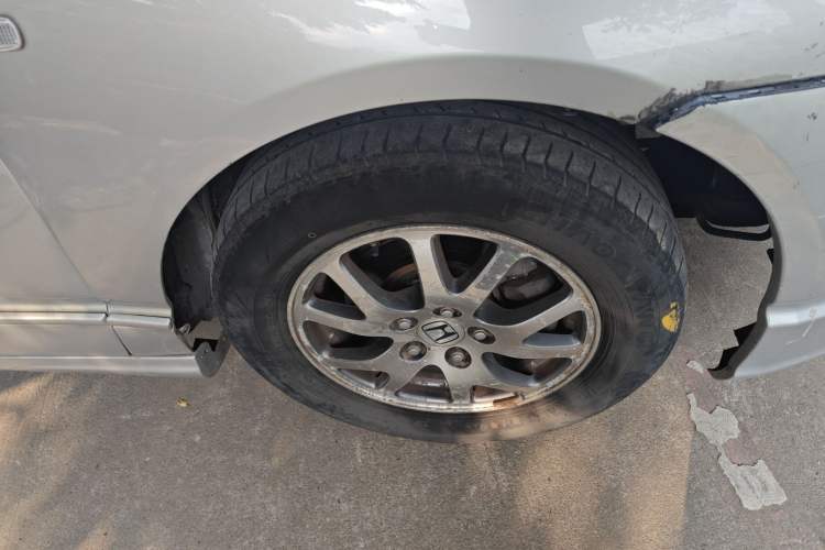 Used Honda Odyssey 2008 2.4L Comfort Edition Right Front Wheel Hub