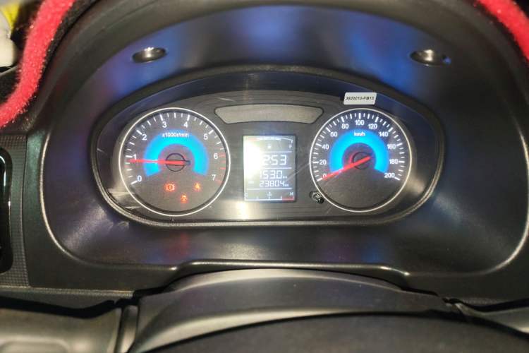 Used Dongfeng Fengon 370 2016 1.5L Manual Standard Edition SFG15-05 7 Seats