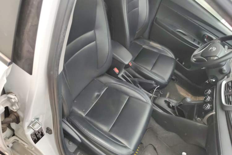 Used Toyota YARiS L Zhi Xuan 2022 X-Trail 1.5L CVT Leading PLUS Edition