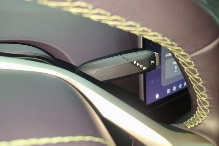 Used Avatr 07 2024 Max Extended-Range Edition Gear Lever