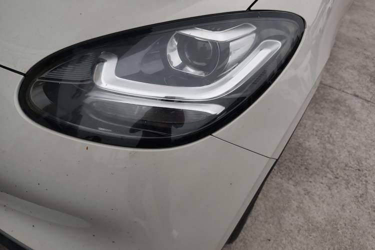 Used Wuling Bingo 2023 203km Light Edition Left Front Headlight