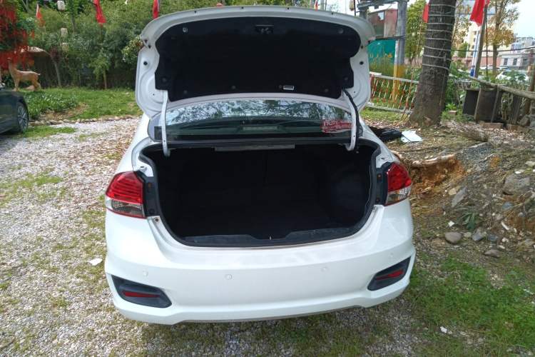 Used Suzuki Alivio 2015 1.6L Manual Comfort Model