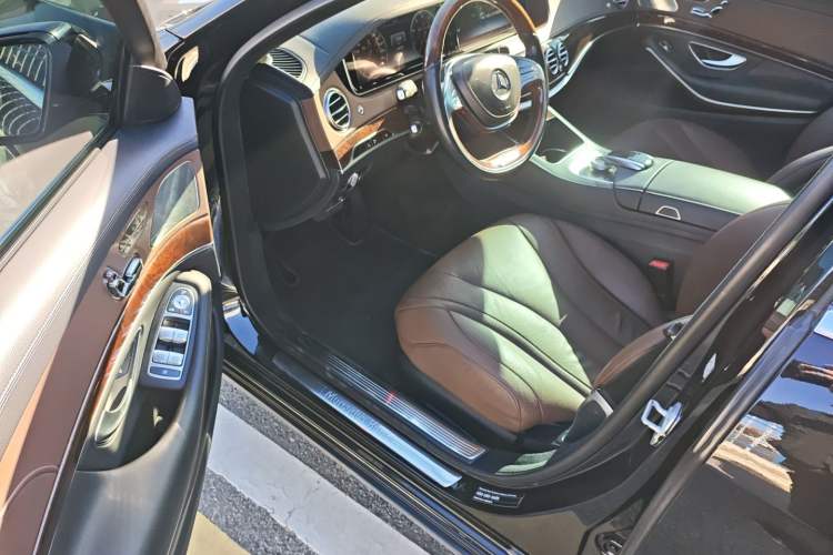 Used Mercedes-Benz S-Class 2016 S 320 L Luxury Model
