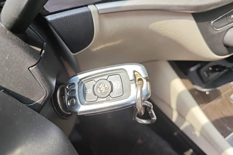 Used Buick Verano 2019 Sedan 15S Automatic Leading Model Vehicle Key