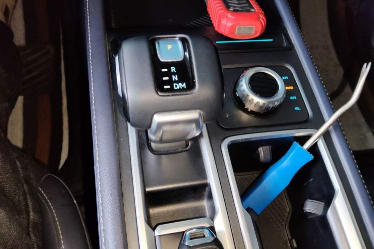 Used JMC DaDao 2023 Chasing Light 2.3T Diesel Automatic 4x4 Standard-Wheel Enjoyment Model
