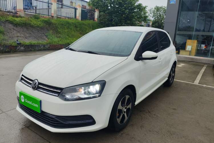 Used Volkswagen Polo 2016 1.4L Manual Fashion Model