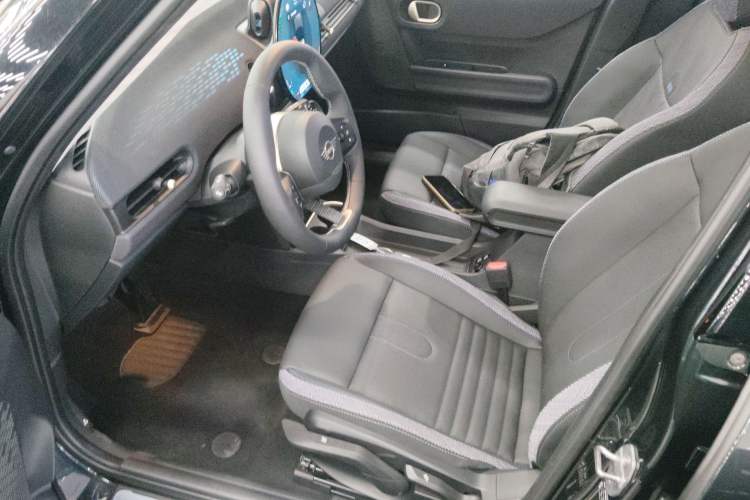 Used MINI MINI 2025 1.5T COOPER Classic Edition Five-Door Version