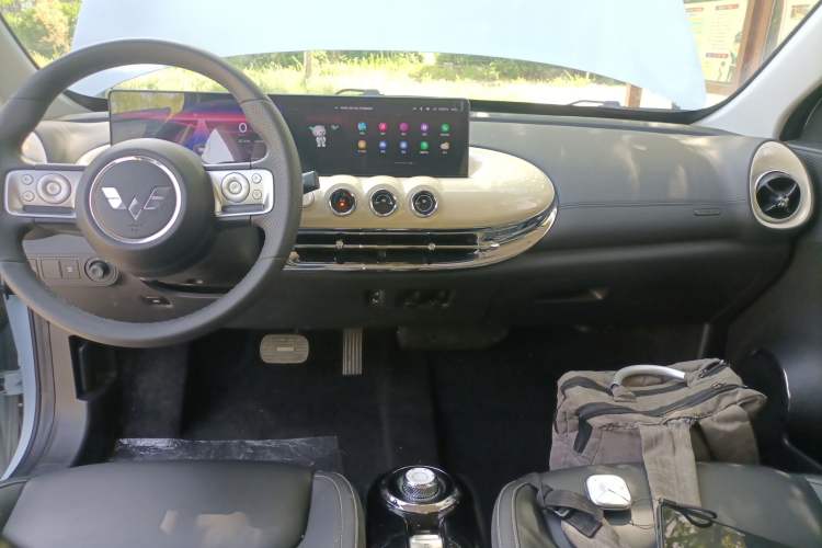 Used Wuling Bingo 2023 410 km Lingxi Deluxe Edition