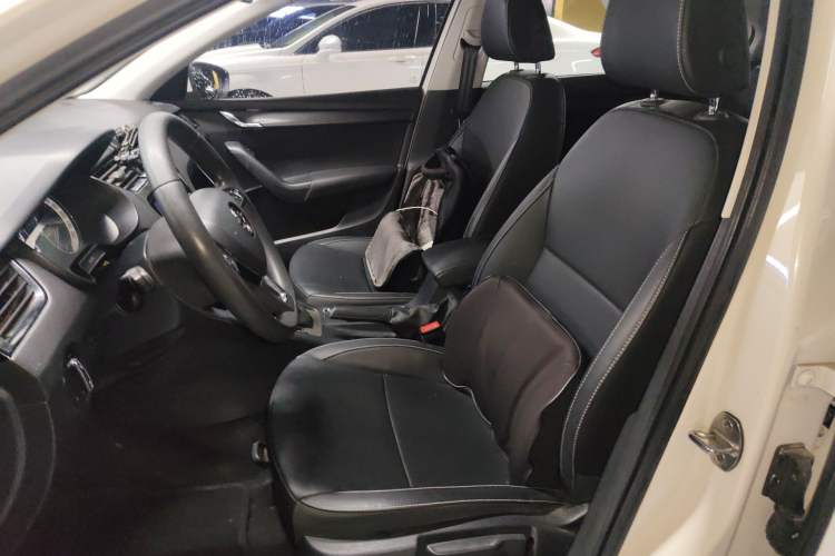 Used Skoda Octavia 2022 1.5L Automatic Comfort Edition Left Front Seat