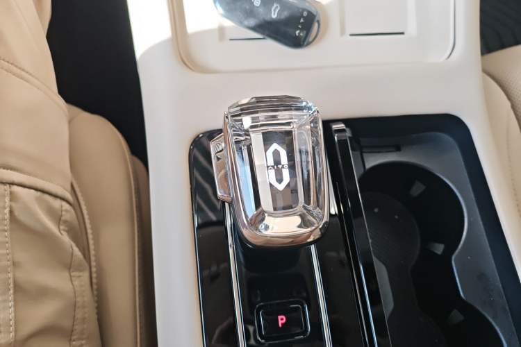 Used Hima AITO M7 2024 1.5T Intelligent Driving 4WD Max Edition 5 Seats
