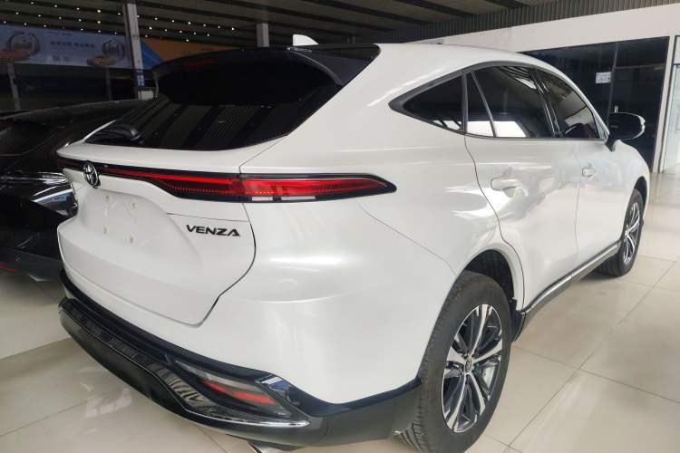 Used Toyota Venza 2022 2.0L CVT Two-Wheel Drive Luxury Edition