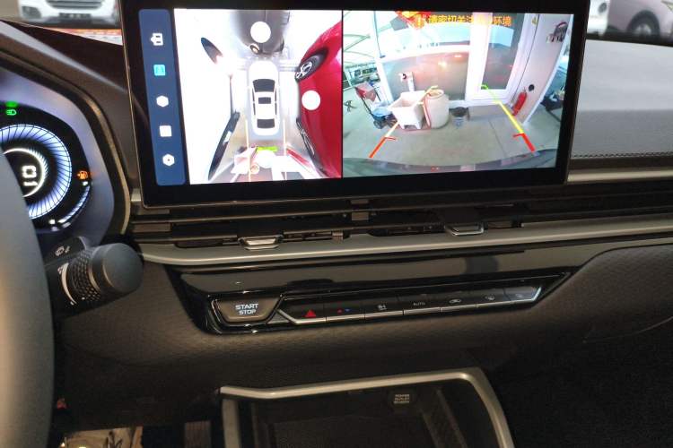 Used Geely Auto Emgrand 2025 4th Generation 1.5L CVT Luxury Version