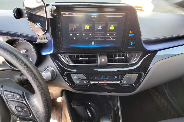 Used Toyota C-HR 2018 2.0L Leading with Sunroof China V Standard