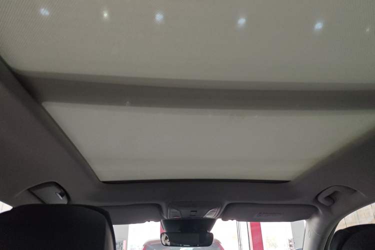 Used Hongqi HS5 2022 Revised Version 2.0T Smart Connect Flagship Edition
