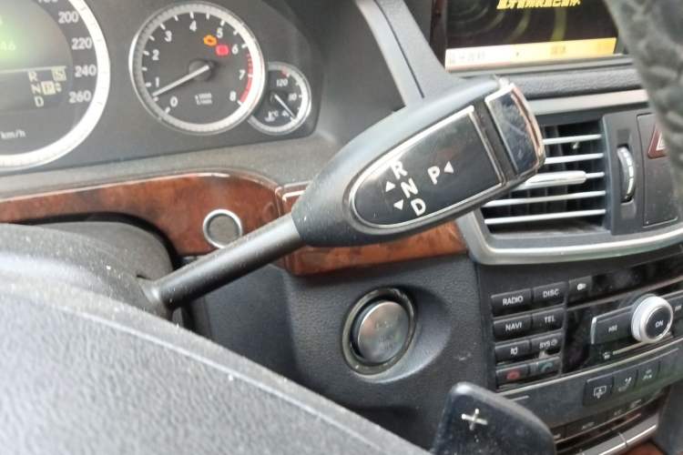 Used Mercedes-Benz E-Class 2011 E 300 L Elegant Model
