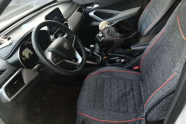 Used Baojun 510 2017 1.5L Manual Fashion Model
