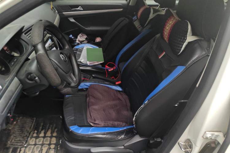 Used Volkswagen Lavida 2015 1.6L Automatic Fashion Edition Left Front Seat