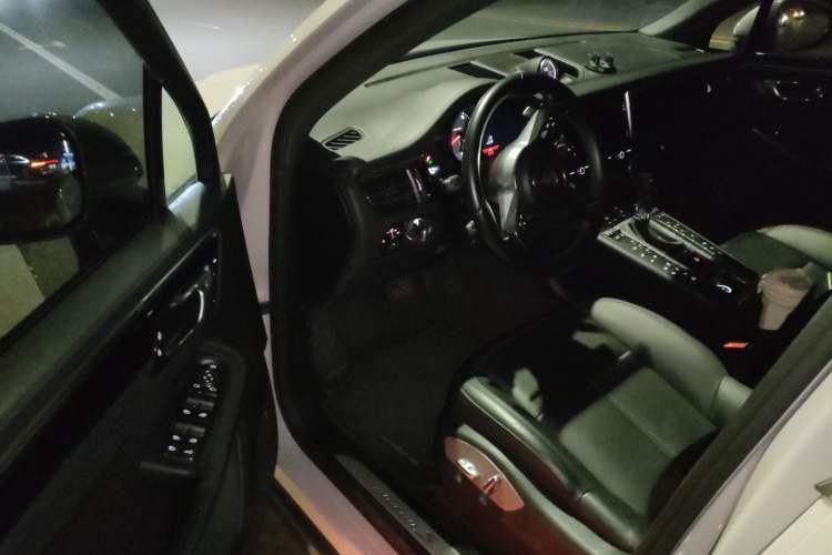 Used Porsche Macan 2021 Macan S 3.0T