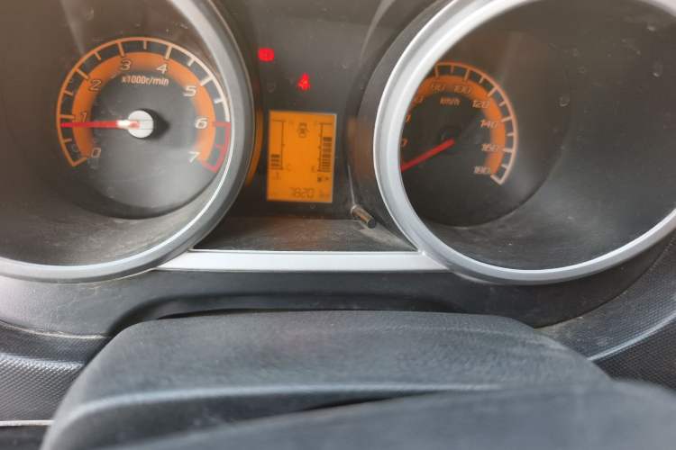 Used CHANGAN KAICHENG Ounuo S 2014 1.5L Elite Model