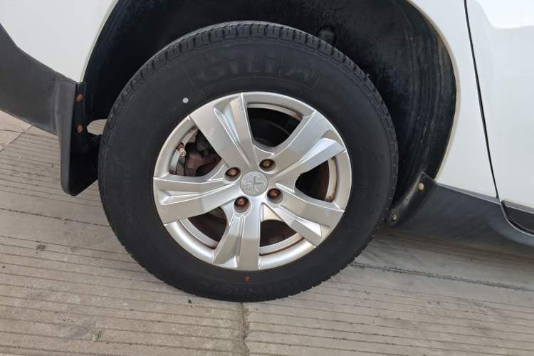 Used Peugeot 2008 2014 1.6L Automatic Trend Edition