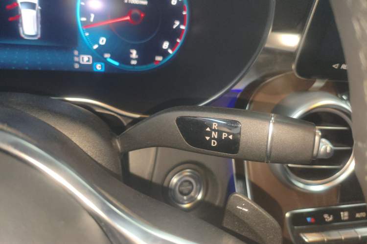 Used Mercedes-Benz GLC 2022 Second Facelift GLC 260 L 4MATIC Luxury Edition