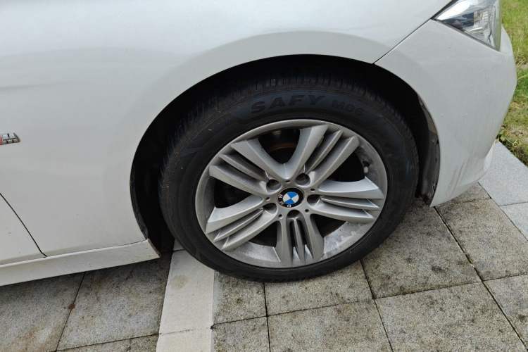 Used BMW 3 Series 2017 318i Fashion Model
