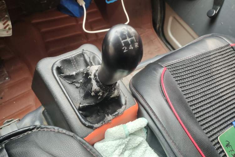 Used Wuling Zhiguang 2013 1.0L Practical Version Gear Lever
