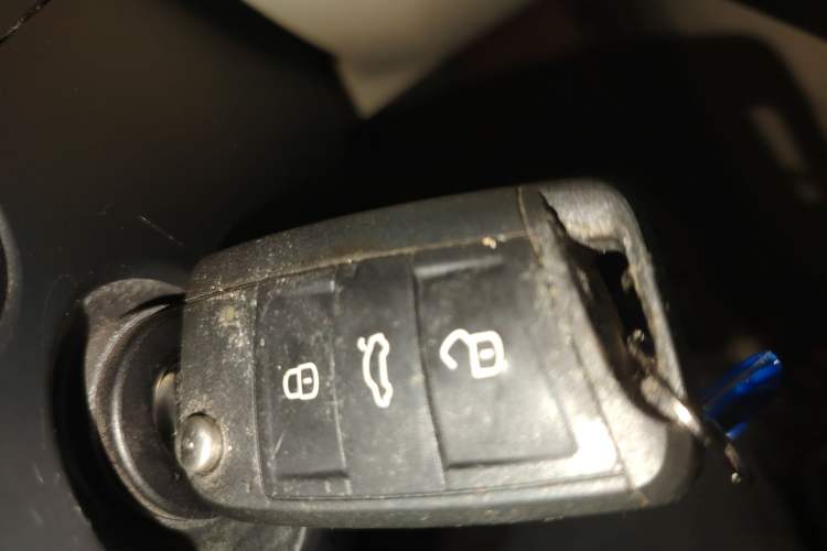 Used Skoda Octavia 2017 1.6L Automatic Smart Drive Edition Vehicle Key