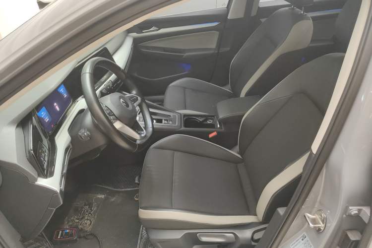 Used Volkswagen Golf 2021 280TSI DSG 30th Anniversary Edition
