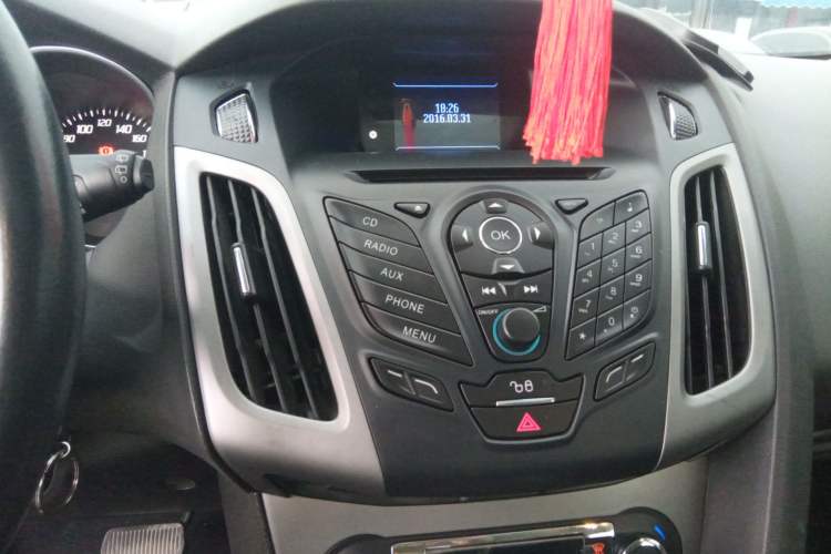 Used Ford Focus 2012 Hatchback 1.6L Automatic Fashion Edition