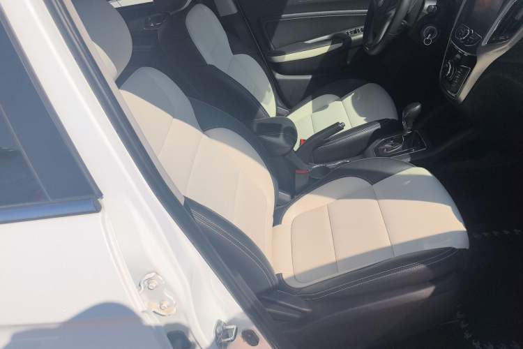 Used CHANGAN CS35 2017 1.6L Automatic Luxury Model