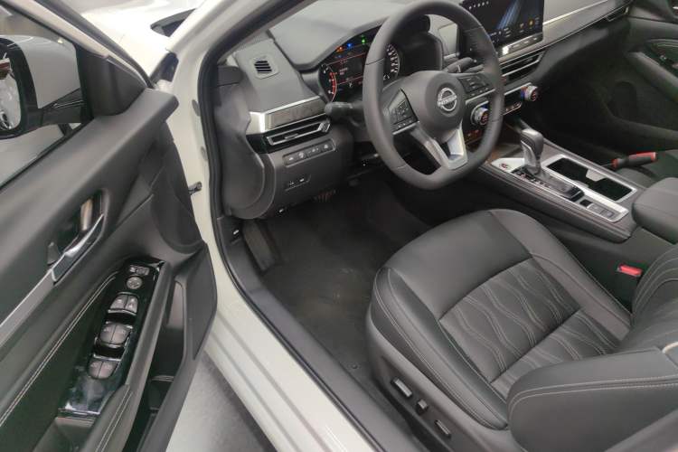 Used Nissan Teana 2022 2.0L XL-TLS Enjoyment Edition
