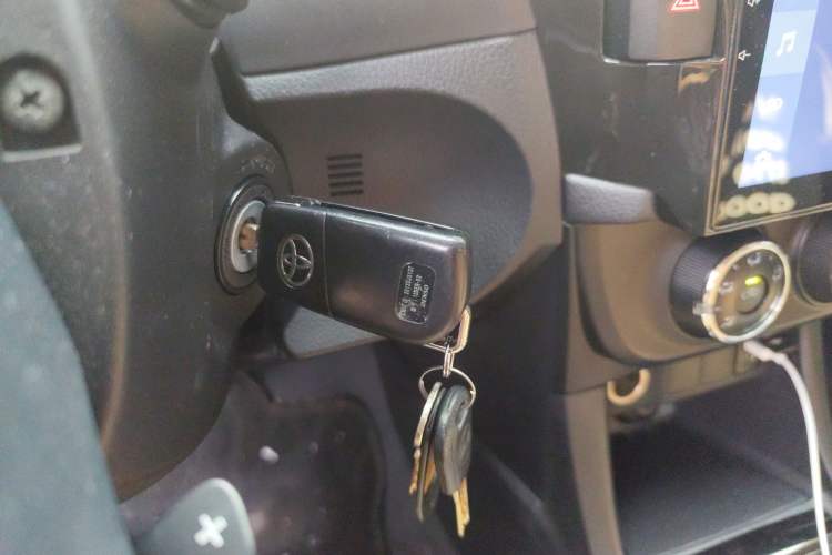 Used Toyota Levin 2014 1.8 GS CVT Elite Edition
