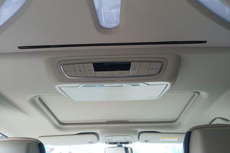 Used Buick GL8 2020 ES Land Cruiser 653T Comfort Edition